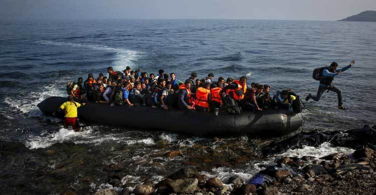 25 migrants found dead in Mediterranean
