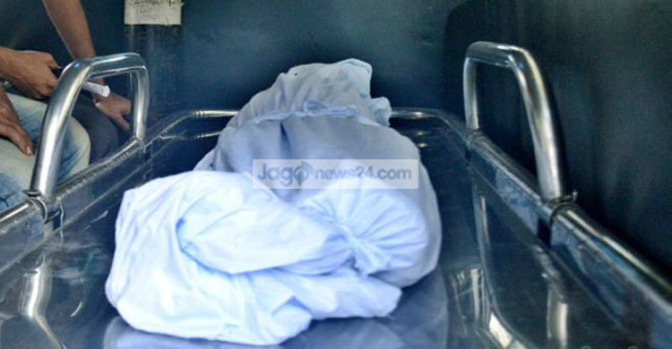 দাফনের সময় যুবকের মরদেহ নিয়ে গেল পুলিশ