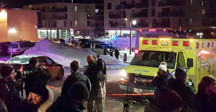 5 dead in shooting in Canadian mosque