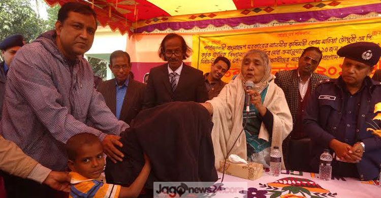 সরকার দেশের উন্নয়নে কাজ করছে : কৃষিমন্ত্রী