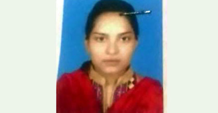 অটোরিকশার চাকায় ওড়না পেঁচিয়ে এইচএসসি পরীক্ষার্থীর মৃত্যু