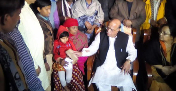 সাংবাদিক শিমুলের স্ত্রীকে চাকরি দিলেন স্বাস্থ্যমন্ত্রী 