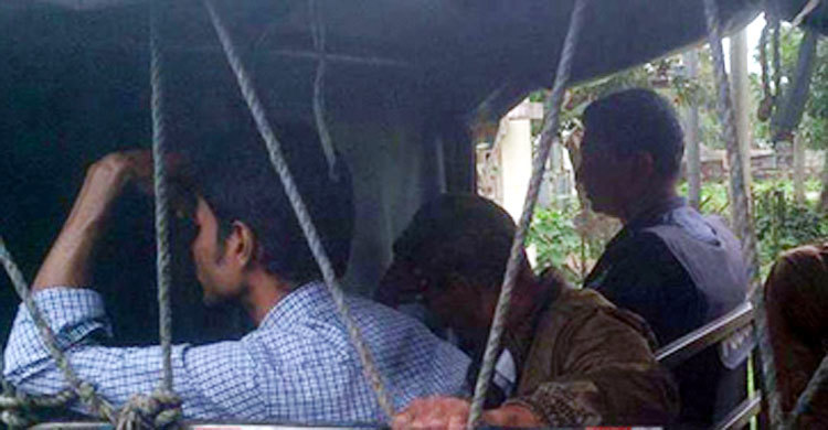 নাসিরপুরে নিহতদের মরদেহ নিতে মৌলভীবাজারে স্বজনরা