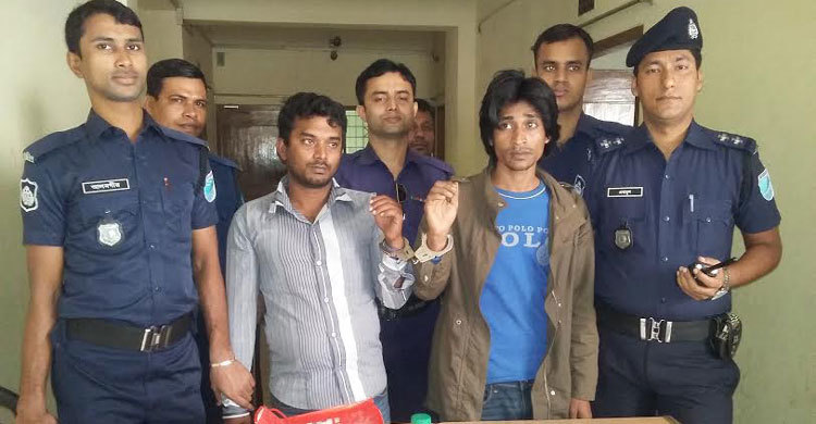 নারায়ণগঞ্জে জাল টাকা তৈরির মেশিনসহ আটক ২