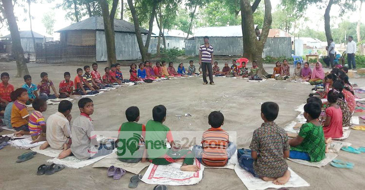 মেঘ দেখলেই ছুটি!