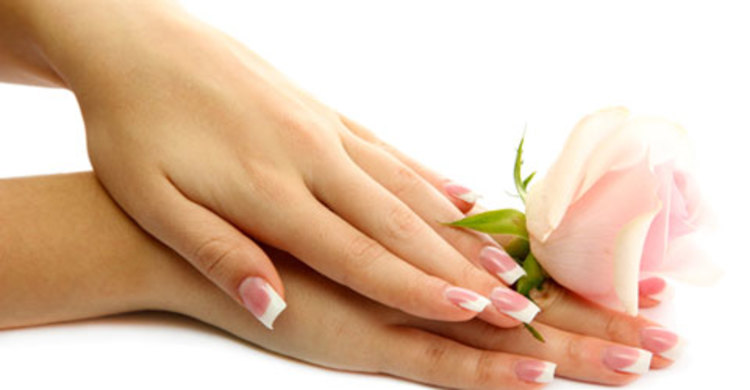 নখের বিশেষ যত্ন