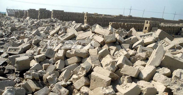 হঠাৎ বৃষ্টিতে ইটভাটার ব্যাপক ক্ষতি