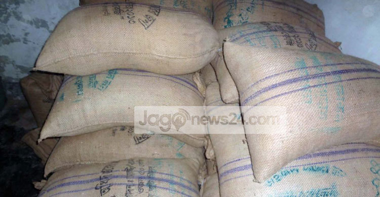 সাদুল্যাপুরের ভিজিএফের ১০ বস্তা চাল আটক