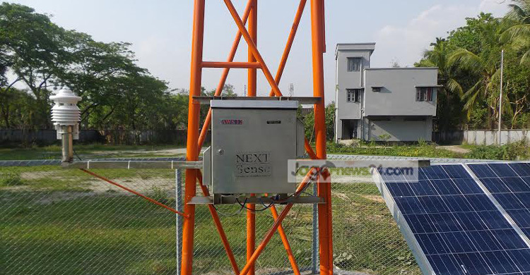 নিম্নচাপের প্রভাবে পটুয়াখালীতে লঞ্চ চলাচল বন্ধ 