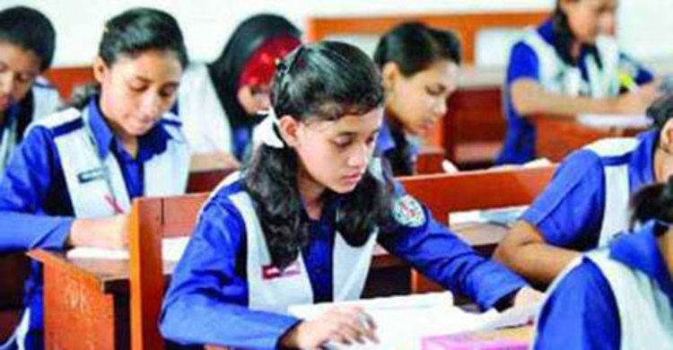 শীর্ষে লালমনিরহাট