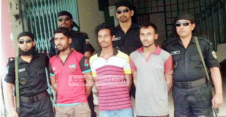 ঈশ্বরদীতে অস্ত্রসহ গ্রেফতার ৩