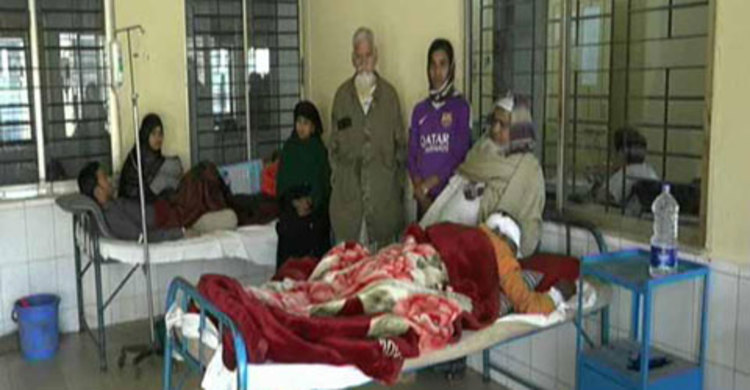 রায়পুরে ডাকাতের হামলায় আহত ৪, মালামাল লুট