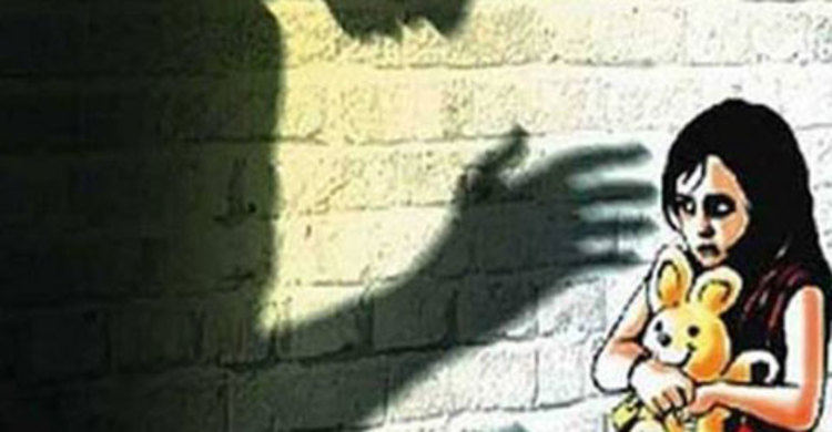 ঘরে ঢুকে ৩ বছরের শিশুকে ধর্ষণ