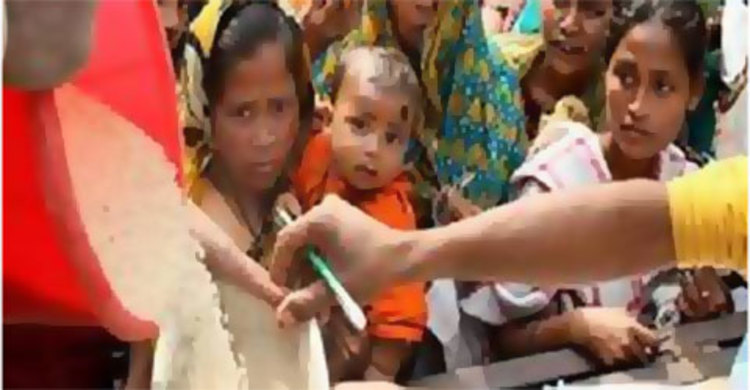 মির্জাপুরে মৃত ব্যক্তিরাও পাচ্ছেন ১০ টাকা কেজির চাল!