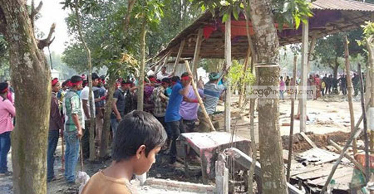 বন প্রহরীদের ওপর অবৈধ দখলদারদের হামলা