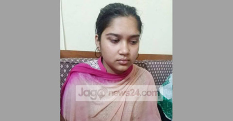 নাম-ঠিকানা না জানা মেয়েটি পুলিশকন্যা