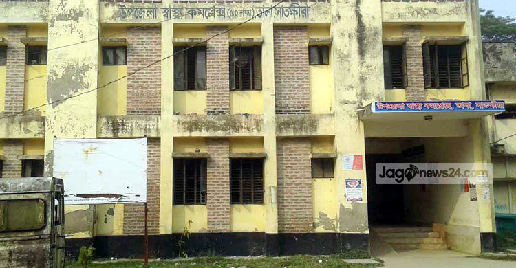 নানান সঙ্কটে সেবা দিতে পারছে না তালা হাসপাতাল