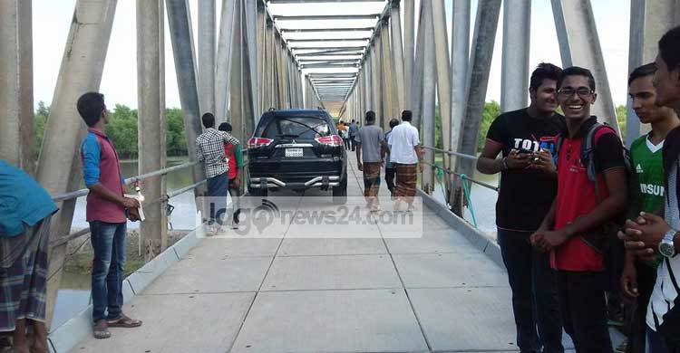 অবশেষে সংস্কার হলো আশাশুনির সেই সেতুটি
