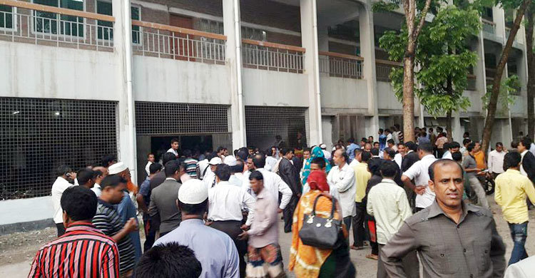 সাতক্ষীরায় ১৫ আইনজীবীর দণ্ডের পর জামিন