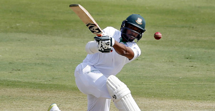 রিভিউ নিয়ে এবার বেঁচে গেলেন সাকিব