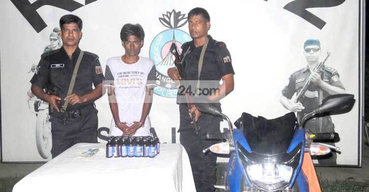 শাহজাদপুরে মাদকসহ আটক ১