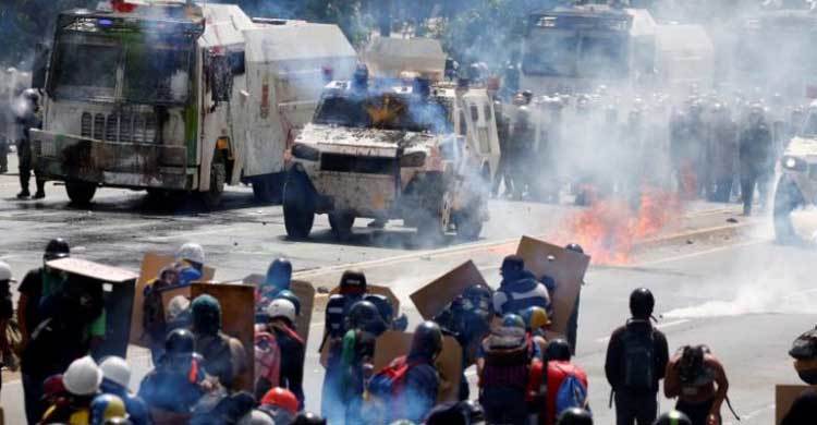 Venezuela Supreme Court judges hit with U.S. sanctions 