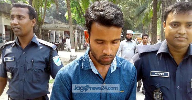 এইচএসসি পরীক্ষায় প্রক্সি দিতে গিয়ে যুবক আটক