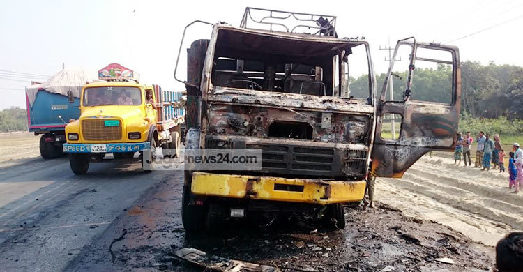 টাঙ্গাইলে ট্রাকচাপায় যুবক নিহত