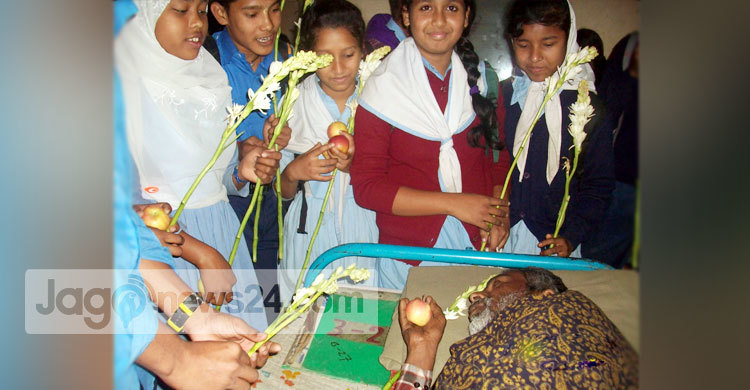 ভালোবাসা দিবসে ঠাকুরগাঁওয়ে শিক্ষার্থীদের ব্যতিক্রমী উদ্যোগ