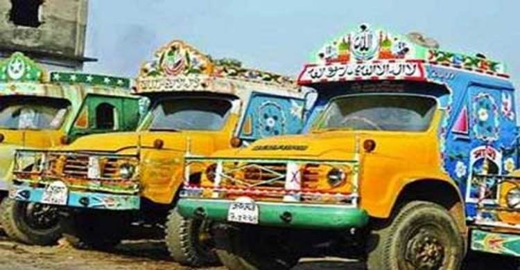 উত্তর ও দক্ষিণবঙ্গে সোমবার থেকে ট্রাক ধর্মঘট