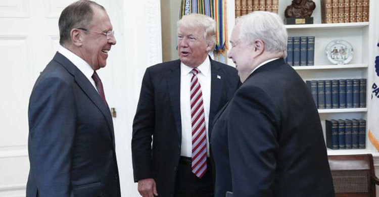 Trump ‘shared classified info with Russia’