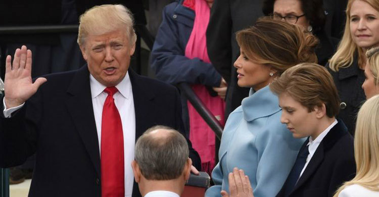 বরখাস্ত হচ্ছেন ওবামা প্রশাসনের কর্মকর্তারা