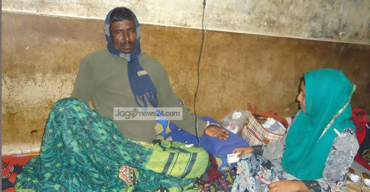 সেই কৃষক পরিবারের সঙ্গে আপসের চেষ্টা