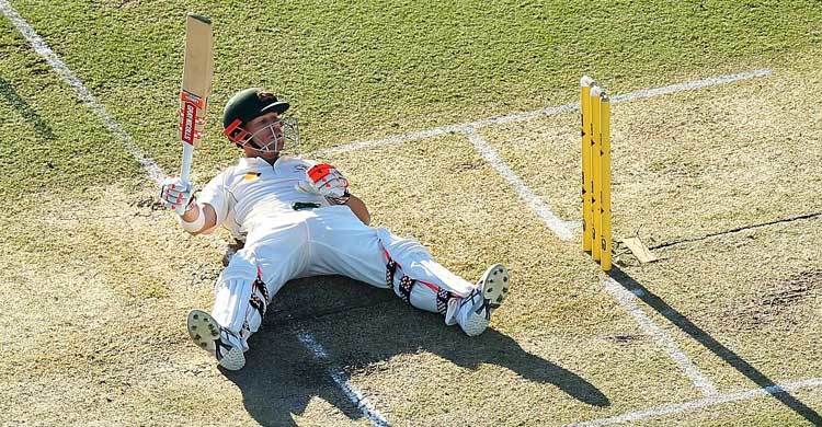 Warner dominates after SA dismissed for 242