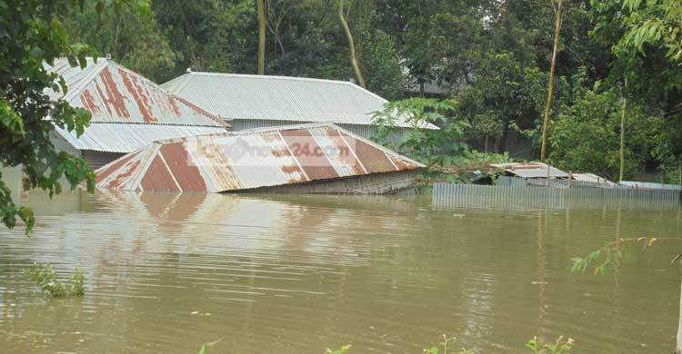 বিপদসীমার উপরে যমুনার পানি : সিরাজগঞ্জে ২৮৫ শিক্ষাপ্রতিষ্ঠান বন্ধ
