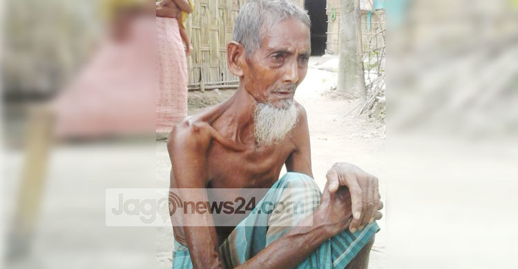 মেম্বর ছাগলও দেয় না ঘরও তুলি দেয় না