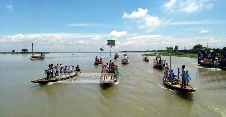 তিতাস নদীতে নৌ-র‌্যালি