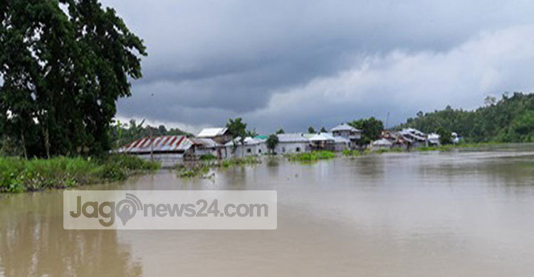 ভাসছে লংগদু ও বাঘাইছড়ি, কয়েক হাজার পরিবার পানিবন্দি