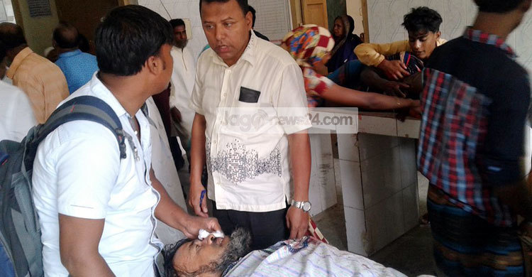 চুয়াডাঙ্গায় ঈদের নামাজকে কেন্দ্র করে সংঘর্ষ-গুলি, আহত ২৪