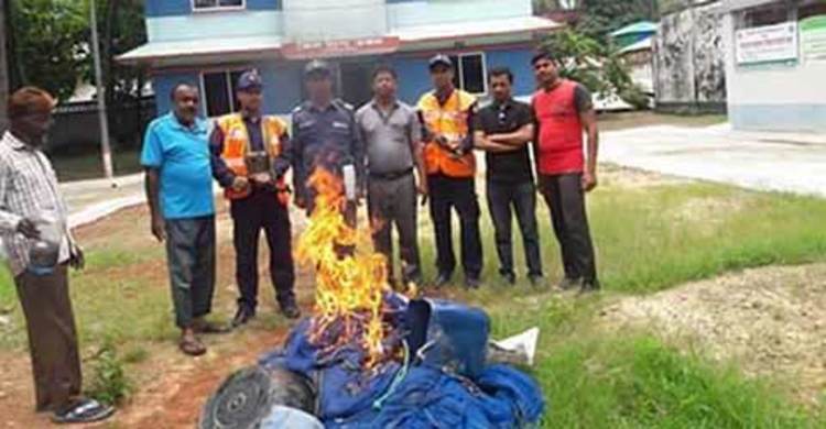 কক্সবাজারে ১১ হাজার মিটার নিষিদ্ধ জাল জব্দ