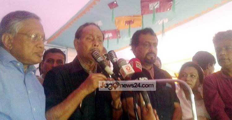 মিয়ানমারে রোহিঙ্গা নির্যাতন গণহত্যার শামিল : এরশাদ