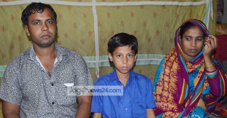 ভিটে-বাড়ি বন্ধক দিয়েও পুরো টাকা জোগাড় হয়নি ছেলের চিকিৎসার