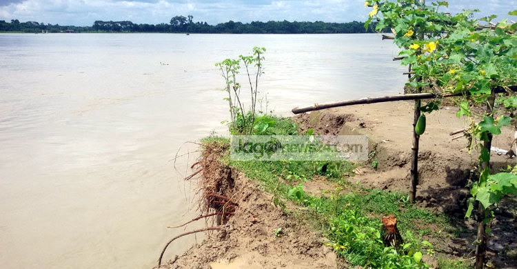 ‘সকালে যেহানে রান্না করে খালাম, দুপুরে গেল নদীর প্যাটে’
