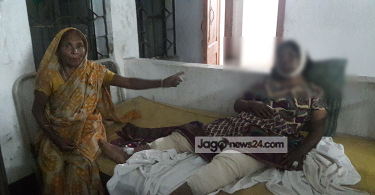 স্ত্রীর যৌনাঙ্গে গরম রডের ছেঁকা দিয়ে স্তন কেটে দিল স্বামী