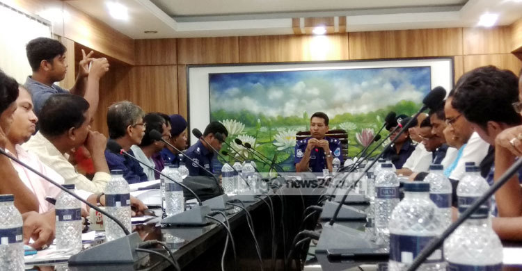 ‘সাংবাদিকের ওপর হামলা মানে পুলিশের ওপর হামলা’