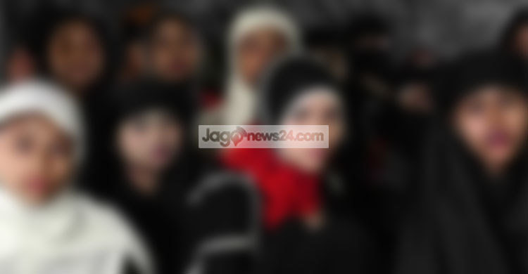 শরণার্থী ক্যাম্পে এইচআইভি আক্রান্ত রোহিঙ্গা নারী