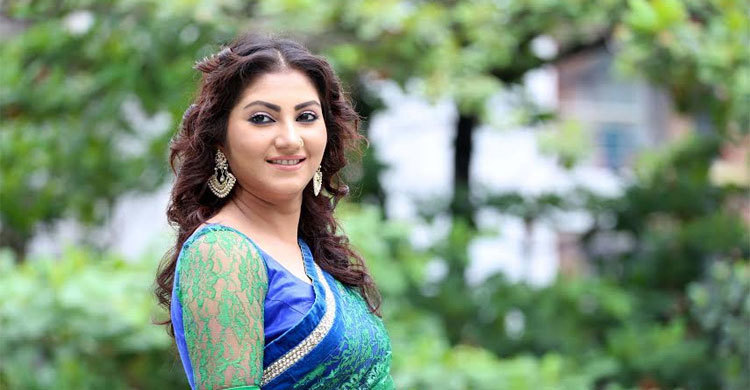 টোকাইদের নিয়ে শশীর ‘মাটির মানুষ’