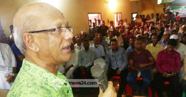 সরকারকে ধ্বংস করার জন্য গভীর ষড়যন্ত্র চলছে : শিক্ষামন্ত্রী