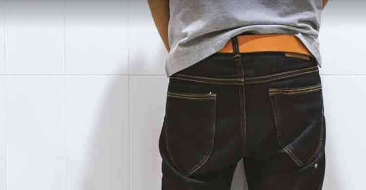 Why it is healthier for men to sit and pee