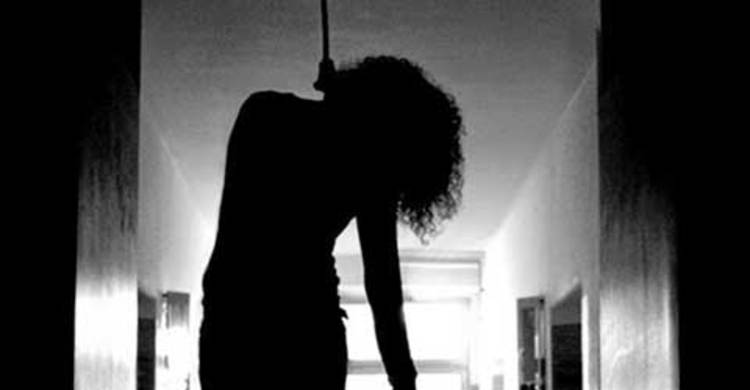 সিরাজগঞ্জে ১০ বছরের শিশুর আত্মহত্যা